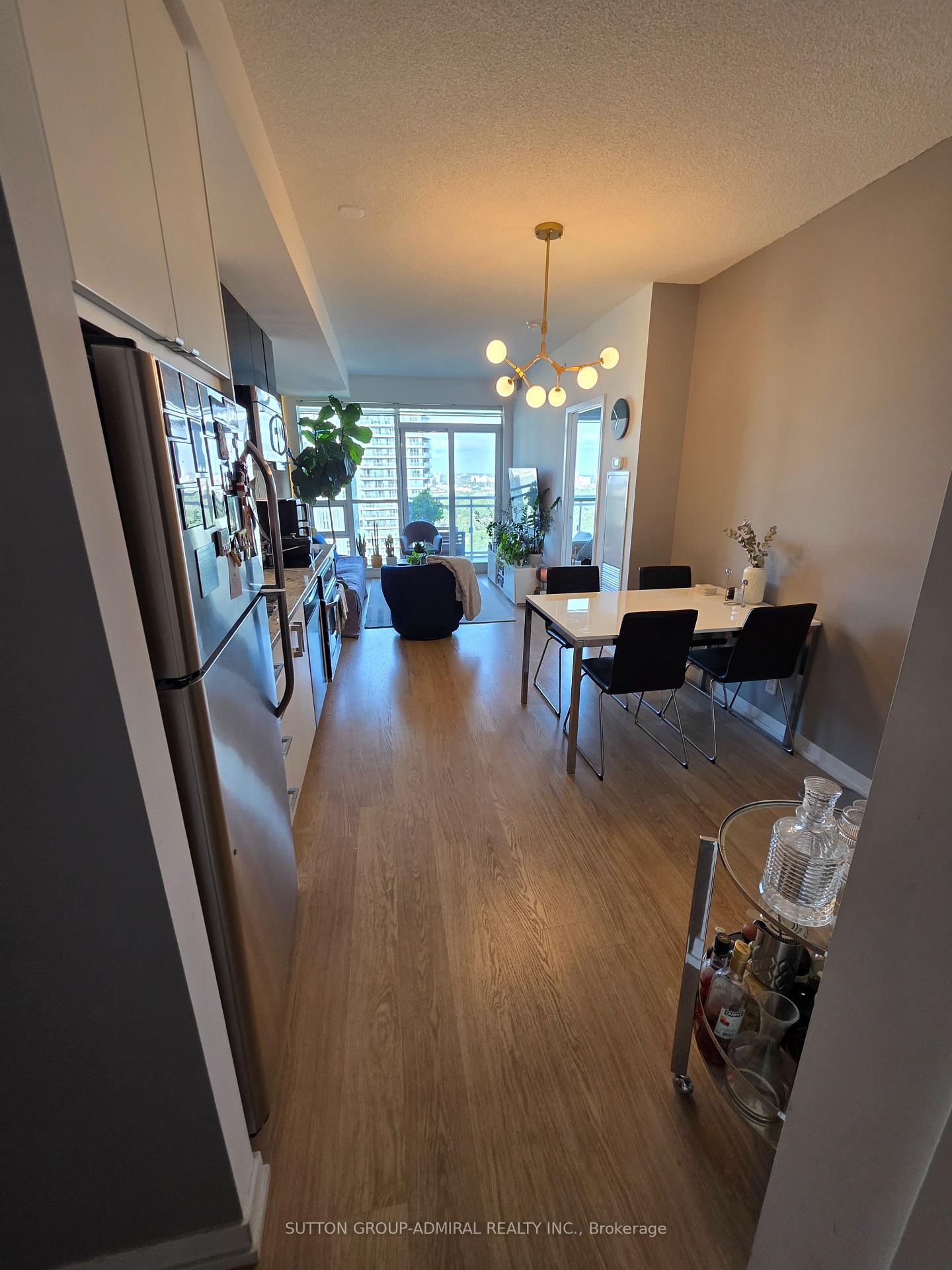 Front of Unit 2316, 98 Lillian Street