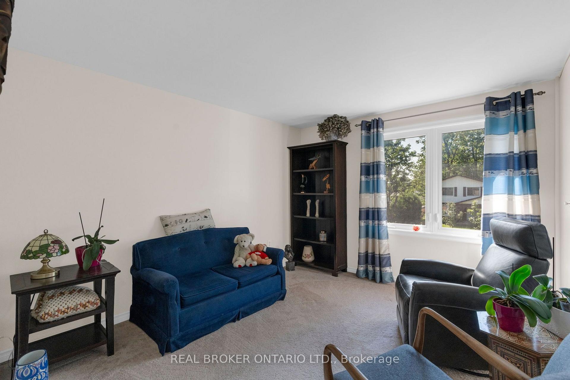 Photo 20 of 40 Farmingdale Crescent, Barrie, Cundles East — HOMEH