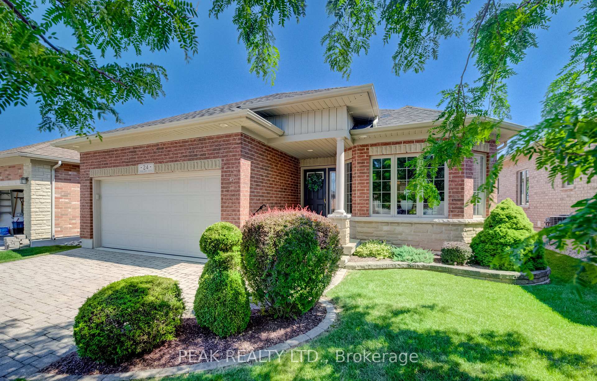 Photo 1 of Unit 36, 24 Thimbleberry Cross, Wilmot, New Hamburg — HOMEH