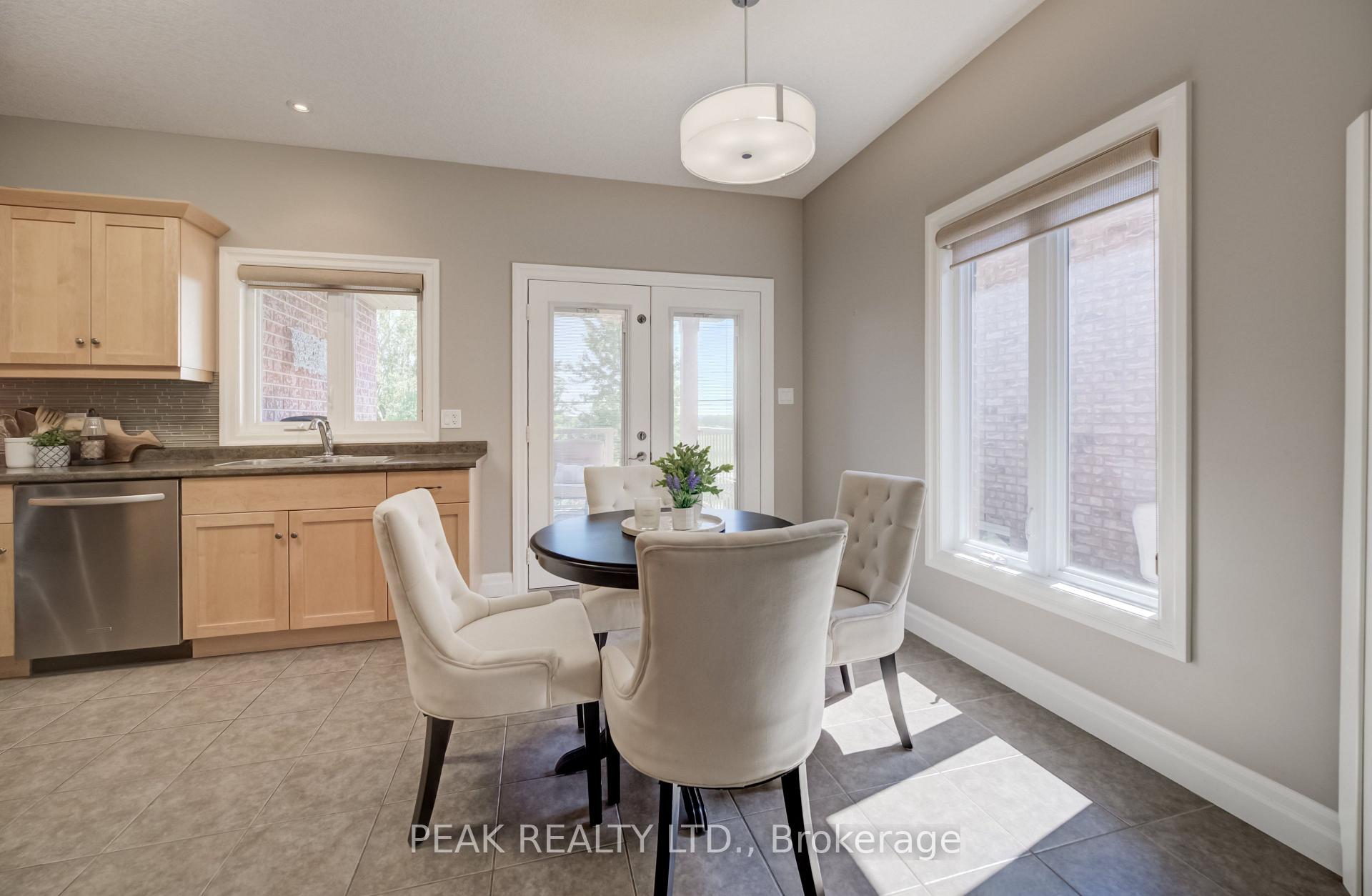 Photo 13 of Unit 36, 24 Thimbleberry Cross, Wilmot, New Hamburg — HOMEH