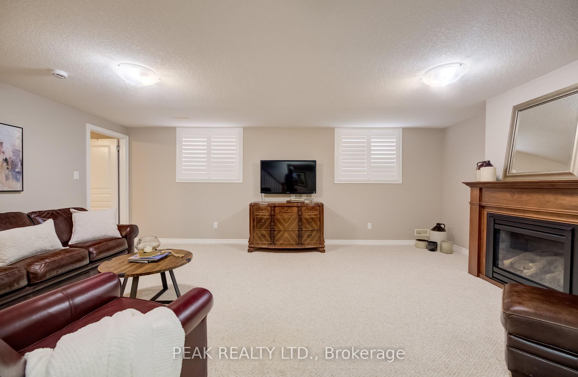 Photo 29 of Unit 36, 24 Thimbleberry Cross, Wilmot, New Hamburg — HOMEH