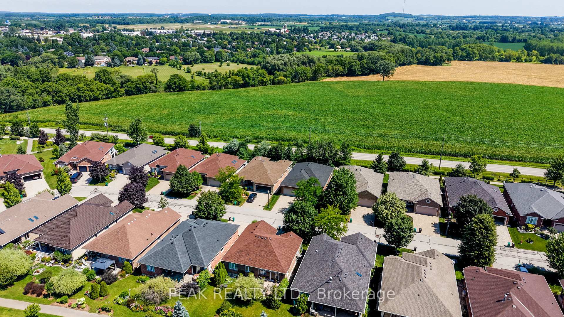 Photo 42 of Unit 36, 24 Thimbleberry Cross, Wilmot, New Hamburg — HOMEH