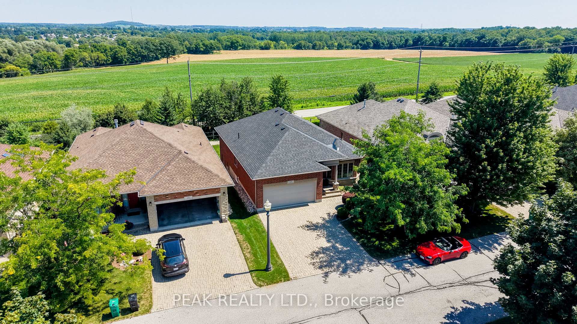 Photo 44 of Unit 36, 24 Thimbleberry Cross, Wilmot, New Hamburg — HOMEH