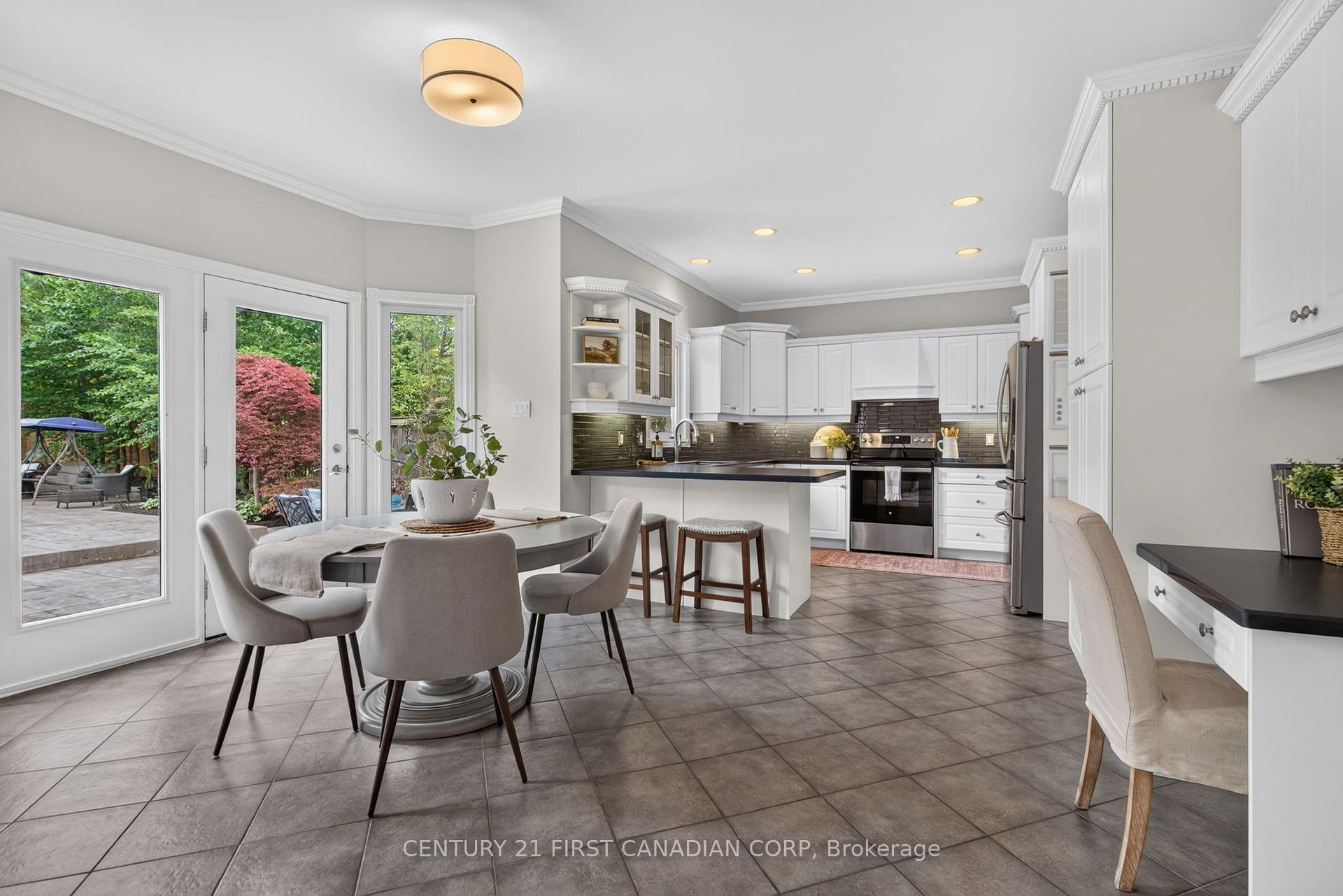 Photo 9 of 1027 Manchester Road, London, North L — HOMEH