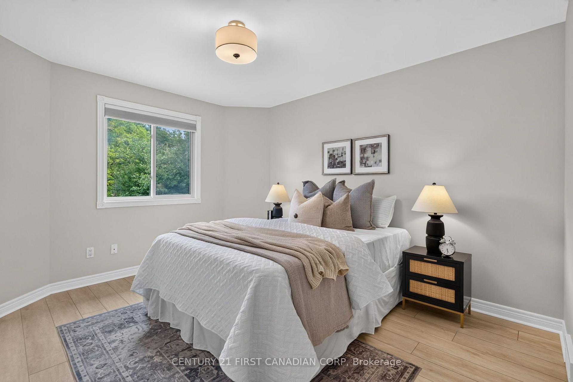 Photo 23 of 1027 Manchester Road, London, North L — HOMEH