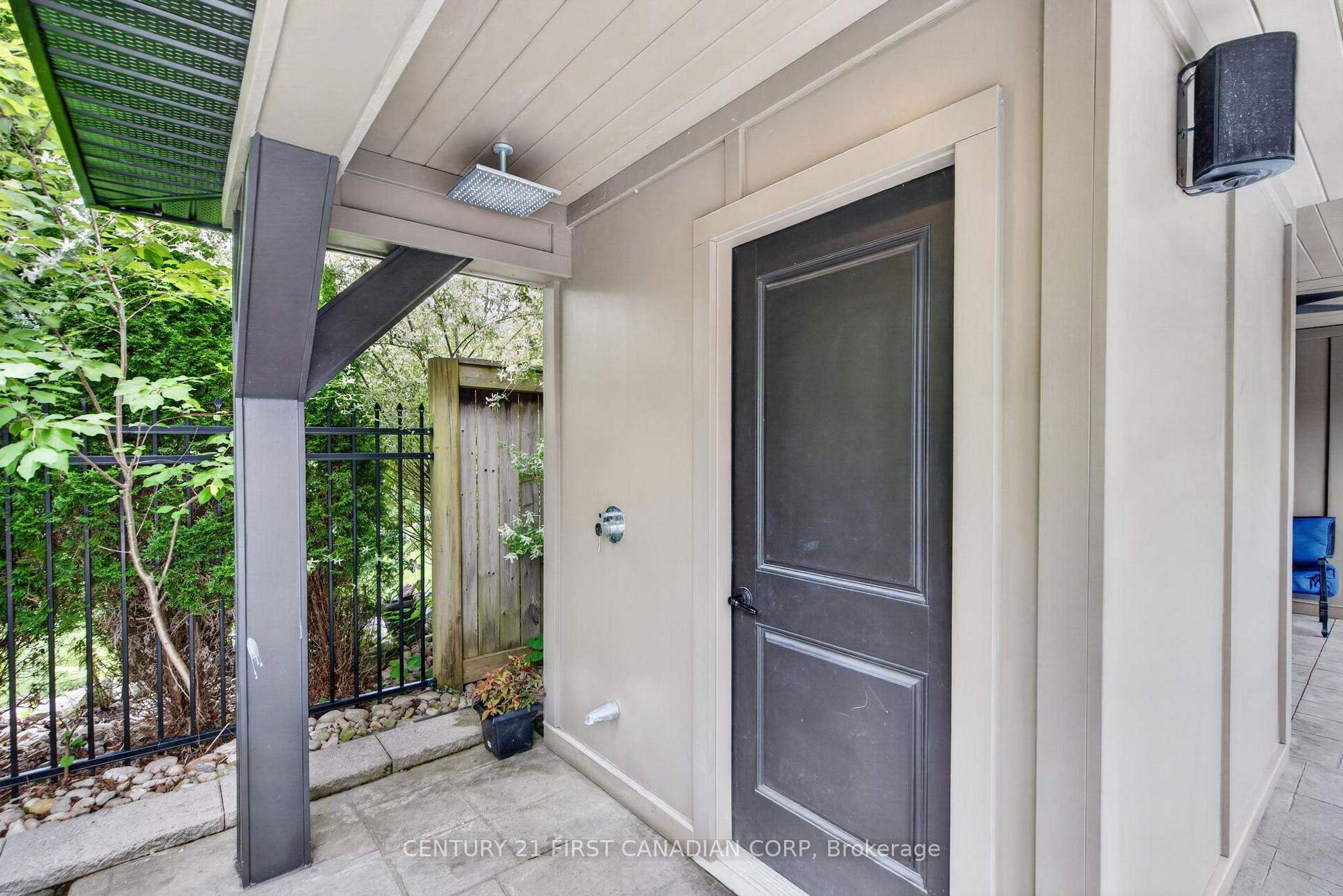 Photo 41 of 1027 Manchester Road, London, North L — HOMEH