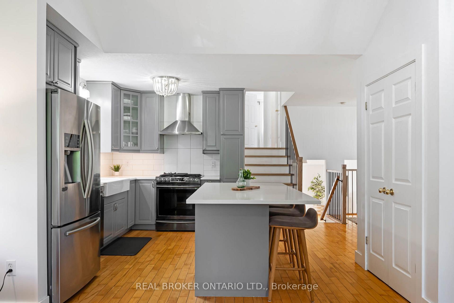 Photo 14 of 83 Biscayne Crescent, Orangeville — HOMEH