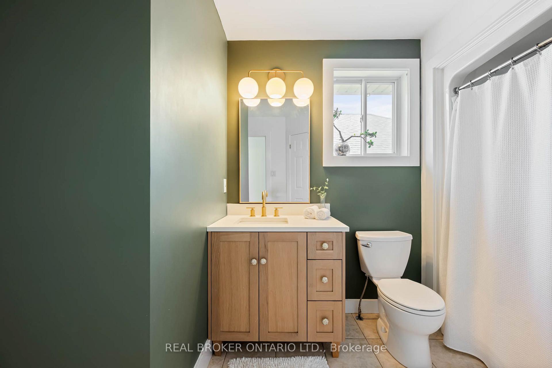 Photo 23 of 83 Biscayne Crescent, Orangeville — HOMEH