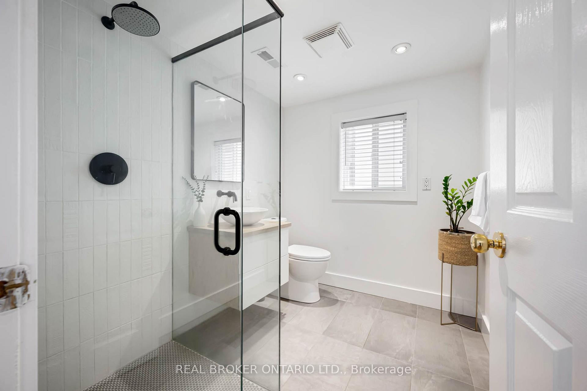 Photo 32 of 83 Biscayne Crescent, Orangeville — HOMEH