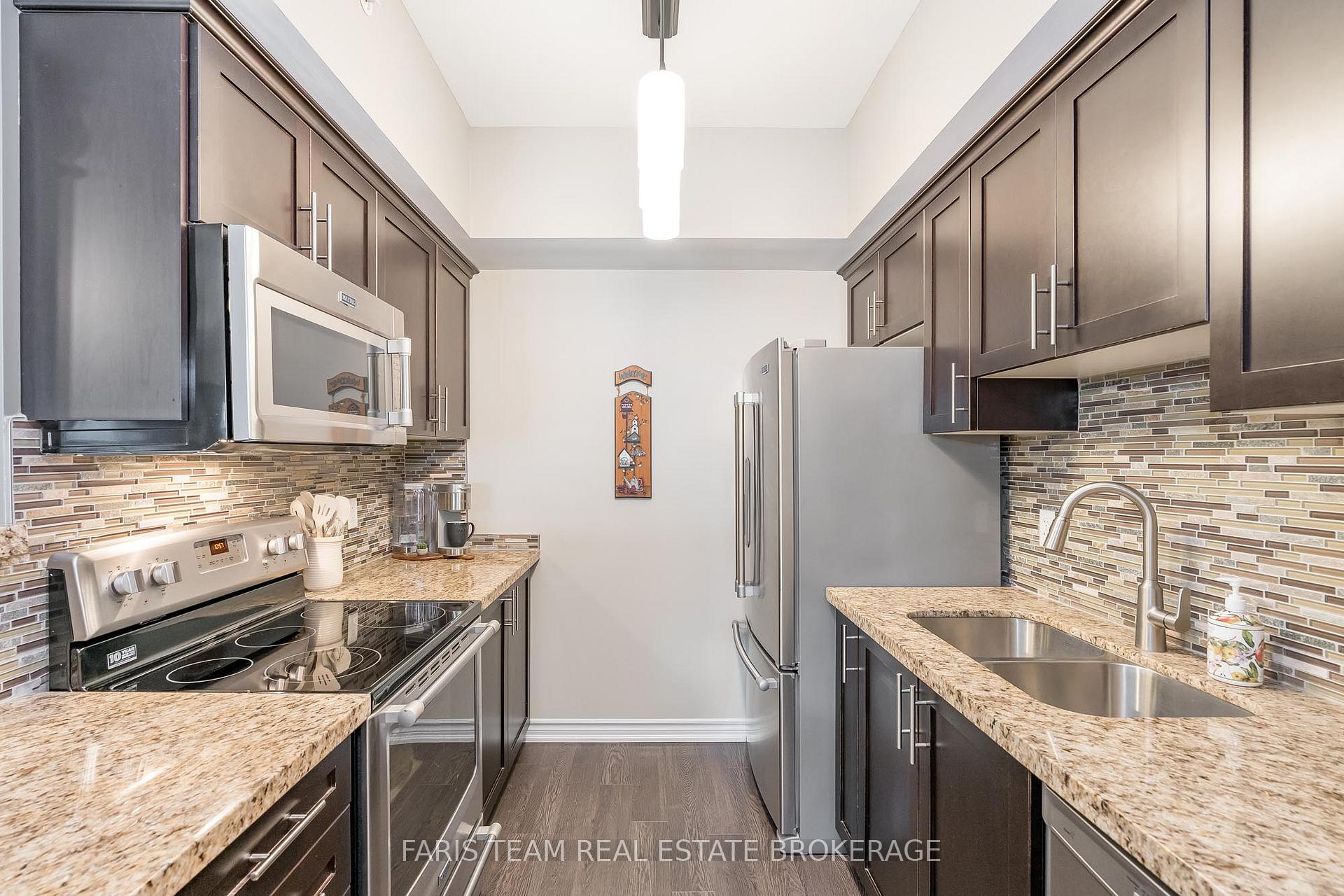 Photo 7 of Unit 210, 40 Ferndale Drive S, Barrie, Ardagh — HOMEH
