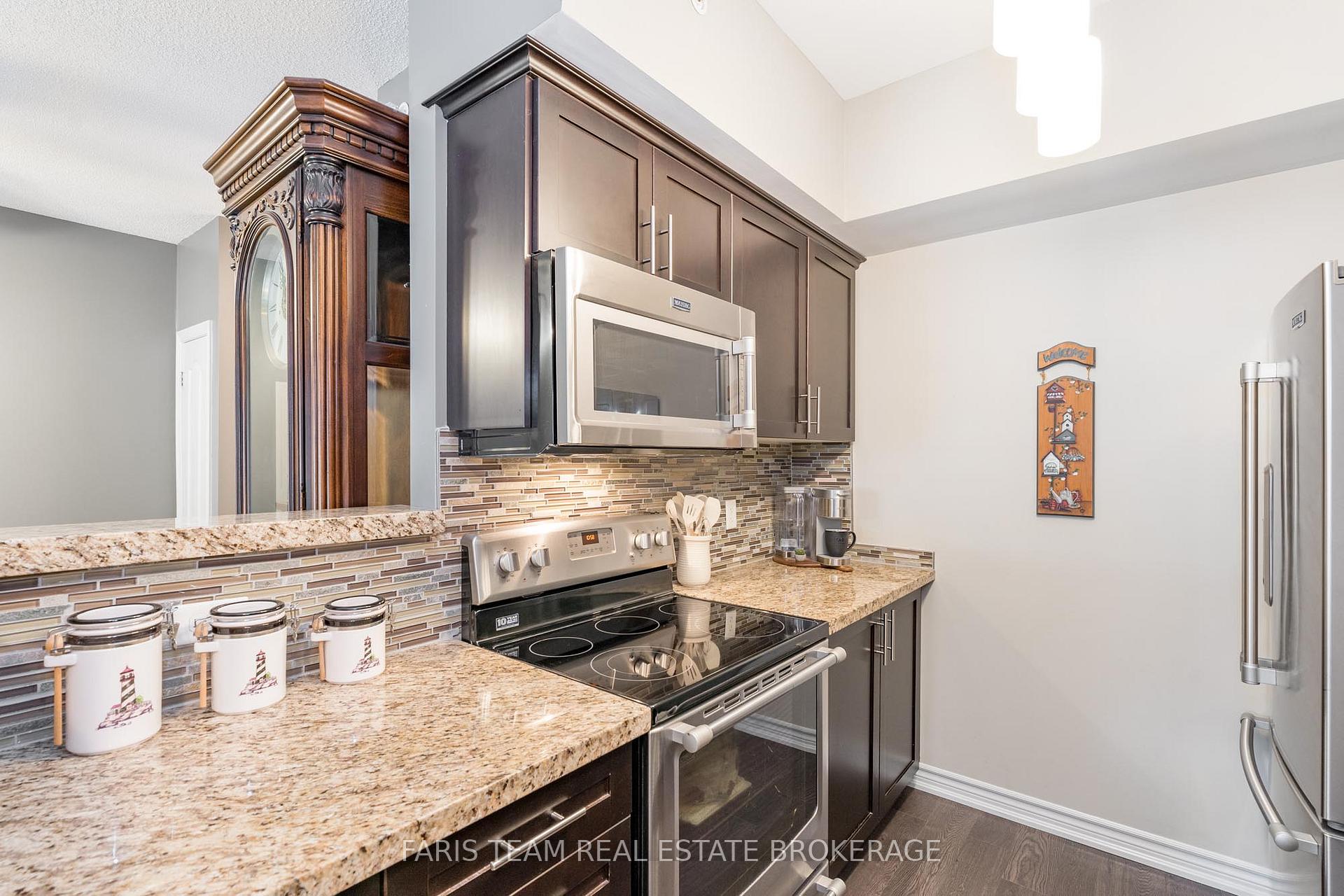 Photo 8 of Unit 210, 40 Ferndale Drive S, Barrie, Ardagh — HOMEH