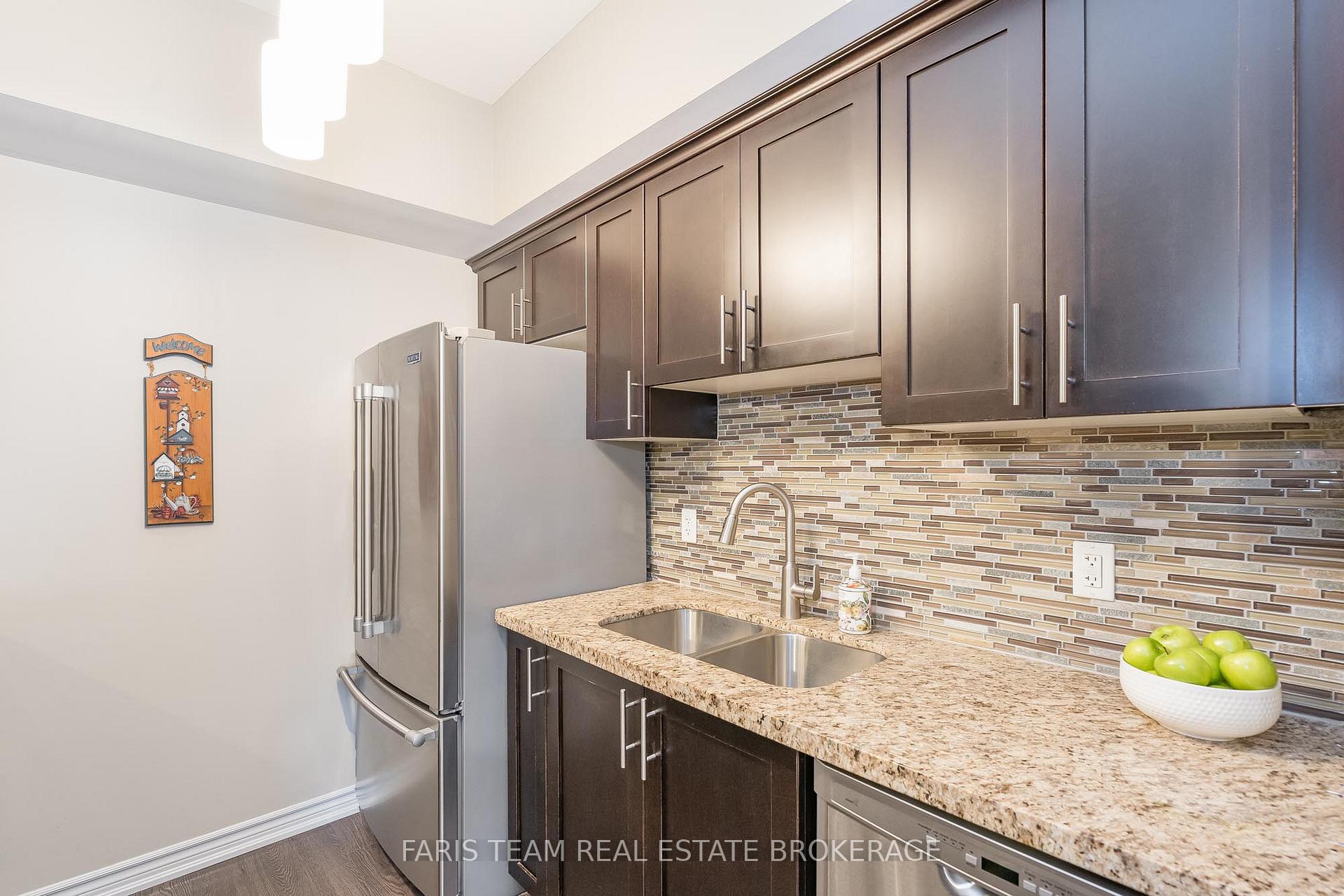 Photo 9 of Unit 210, 40 Ferndale Drive S, Barrie, Ardagh — HOMEH