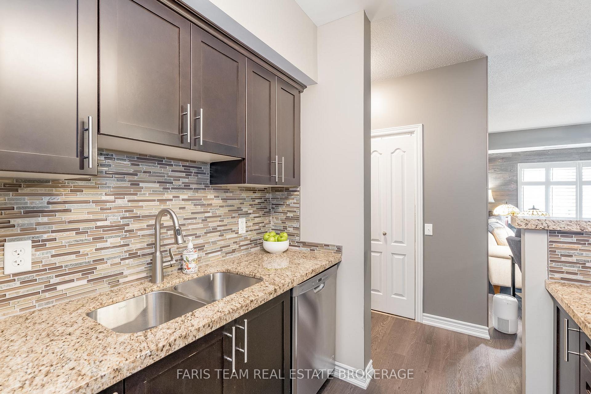 Photo 10 of Unit 210, 40 Ferndale Drive S, Barrie, Ardagh — HOMEH