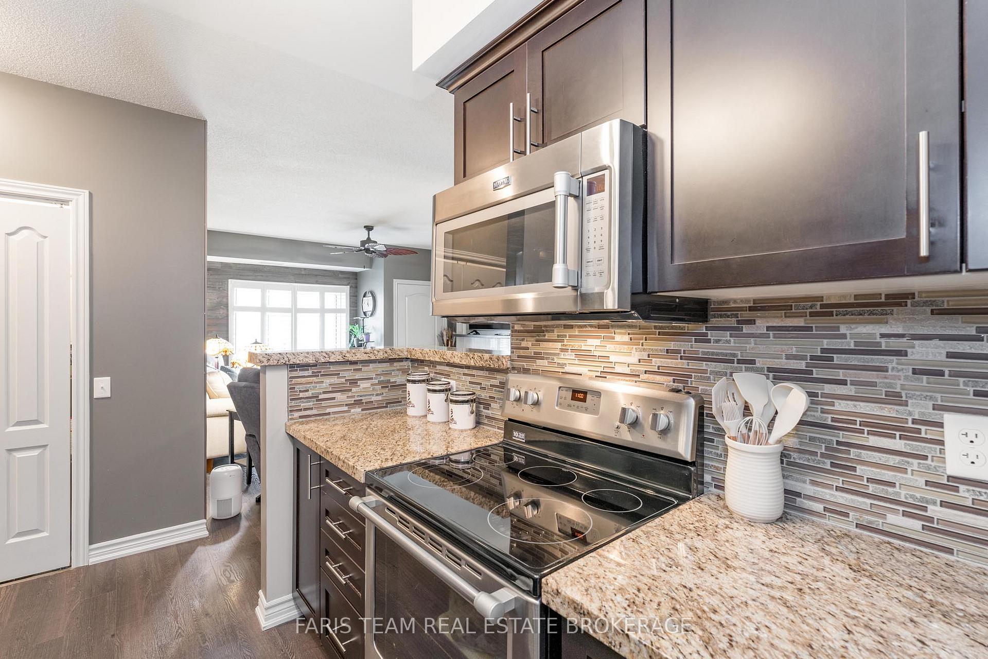 Photo 11 of Unit 210, 40 Ferndale Drive S, Barrie, Ardagh — HOMEH