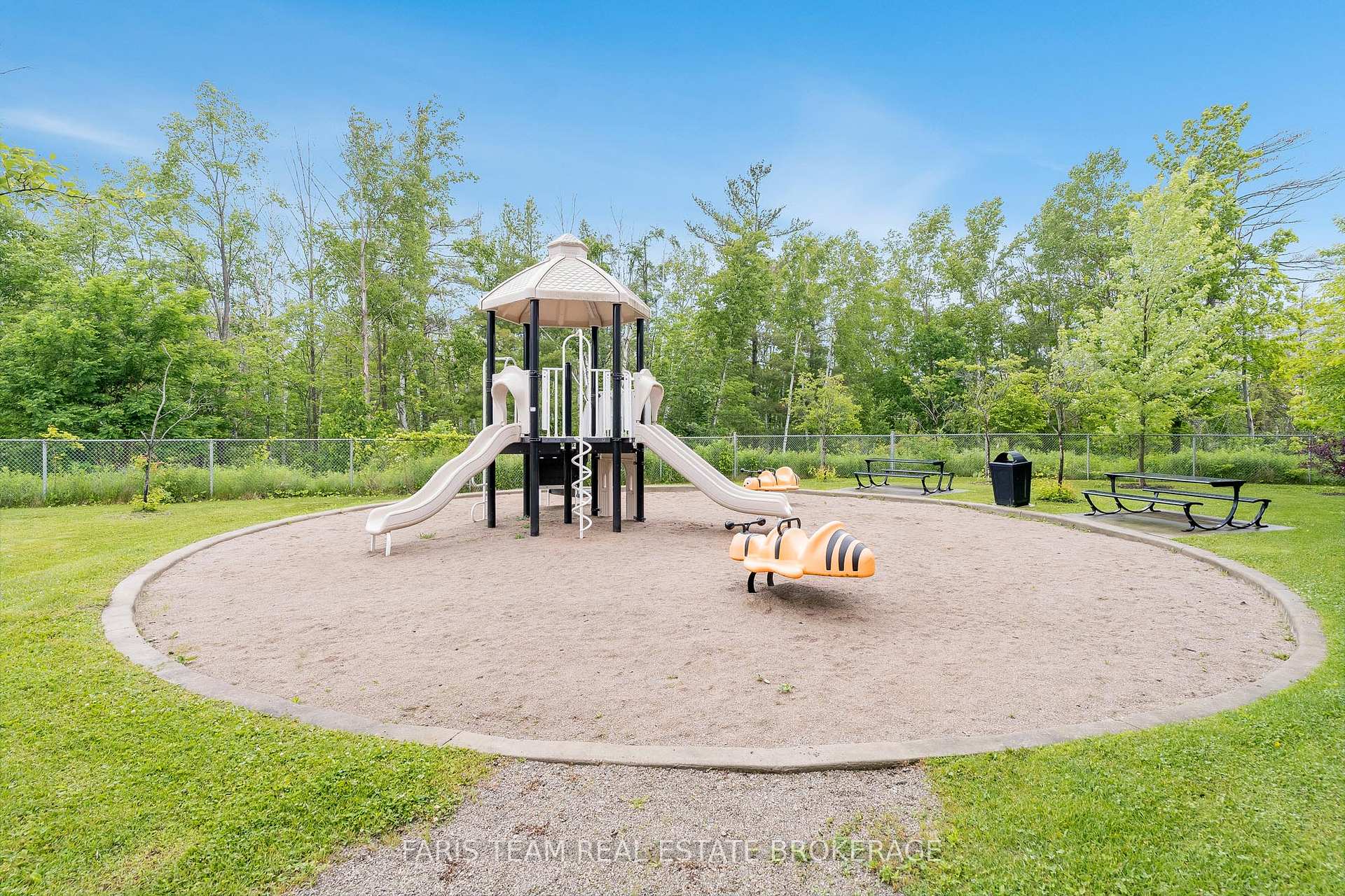 Photo 28 of Unit 210, 40 Ferndale Drive S, Barrie, Ardagh — HOMEH