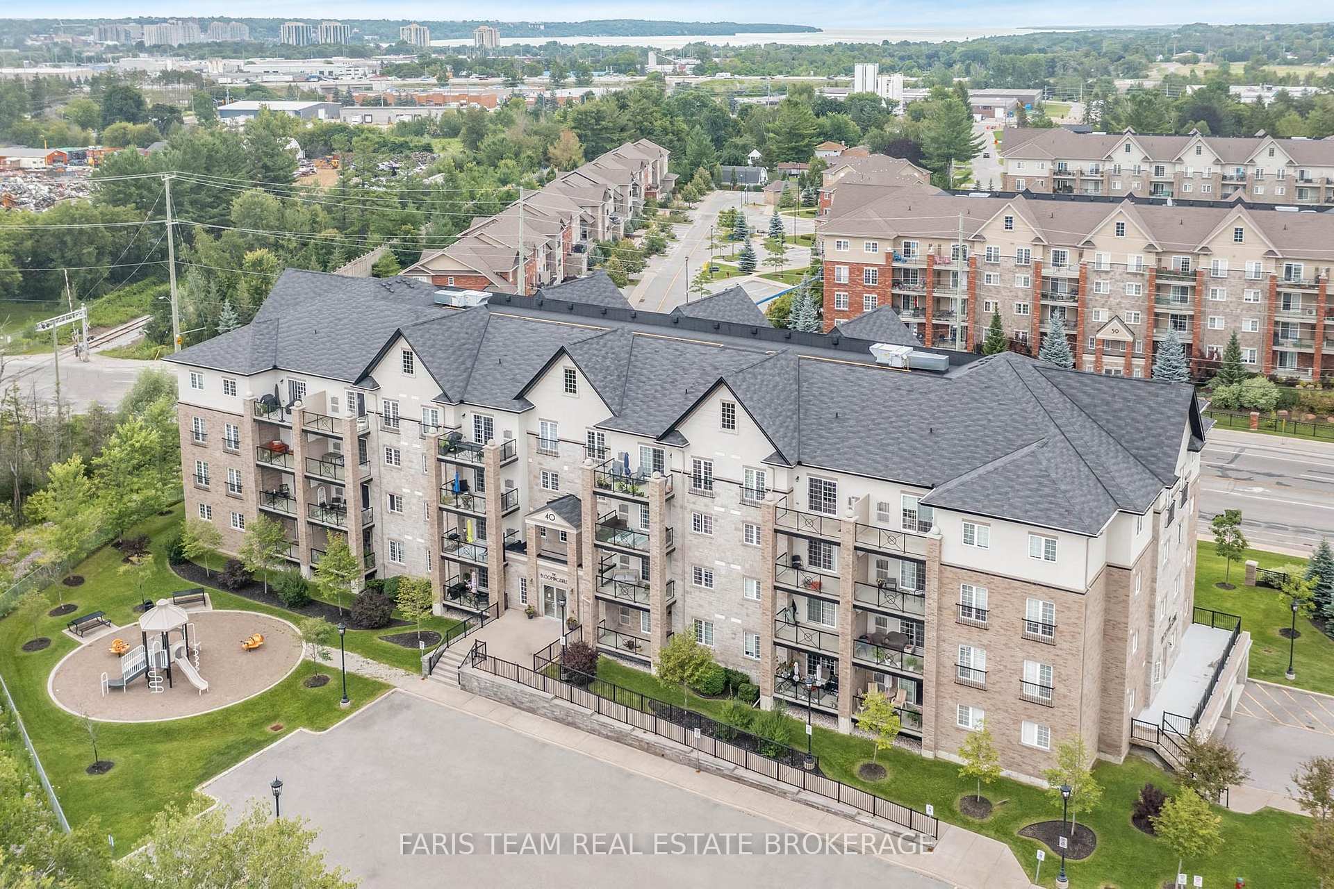 Photo 33 of Unit 210, 40 Ferndale Drive S, Barrie, Ardagh — HOMEH