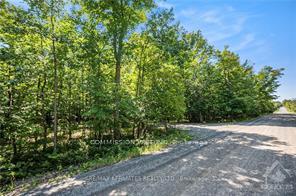 Photo 4 of 6 Rock Forest Road, Ottawa, Dunrobin Shores — HOMEH