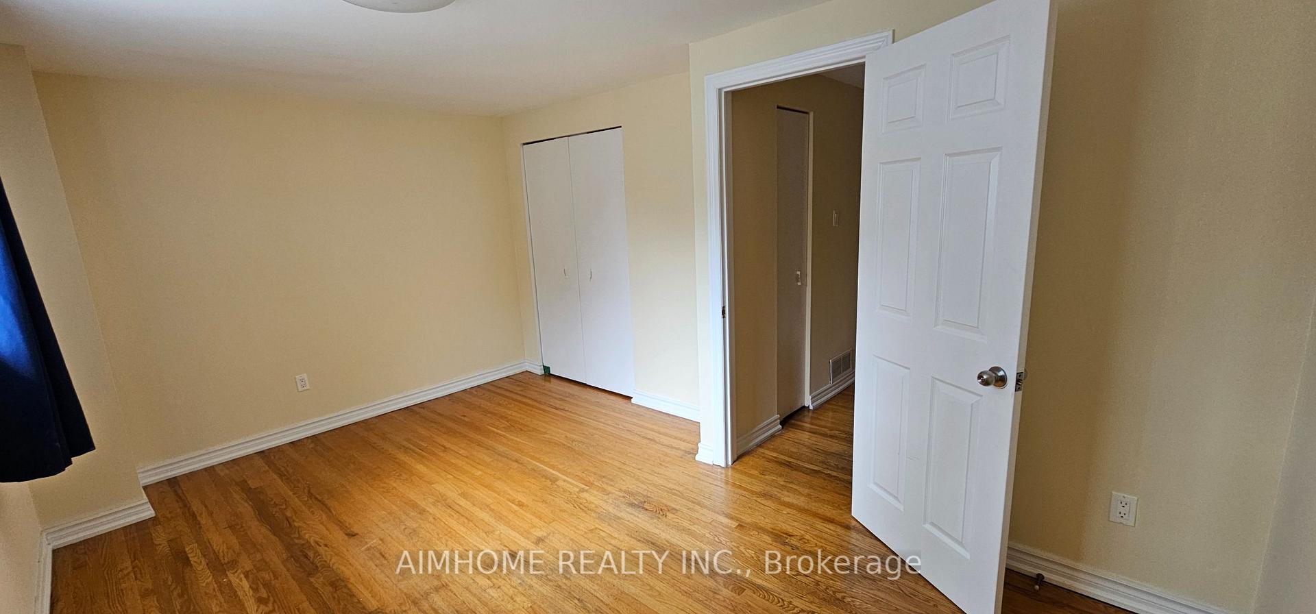 Photo 7 of Unit 6, 8 Liszt Gate, North York, Hillcrest Village — HOMEH