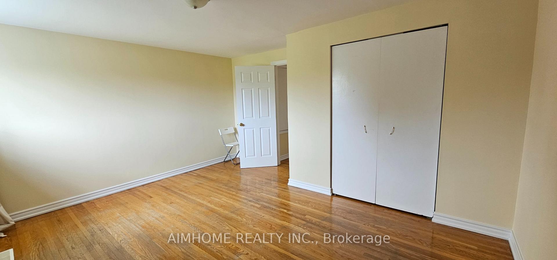 Photo 17 of Unit 6, 8 Liszt Gate, North York, Hillcrest Village — HOMEH