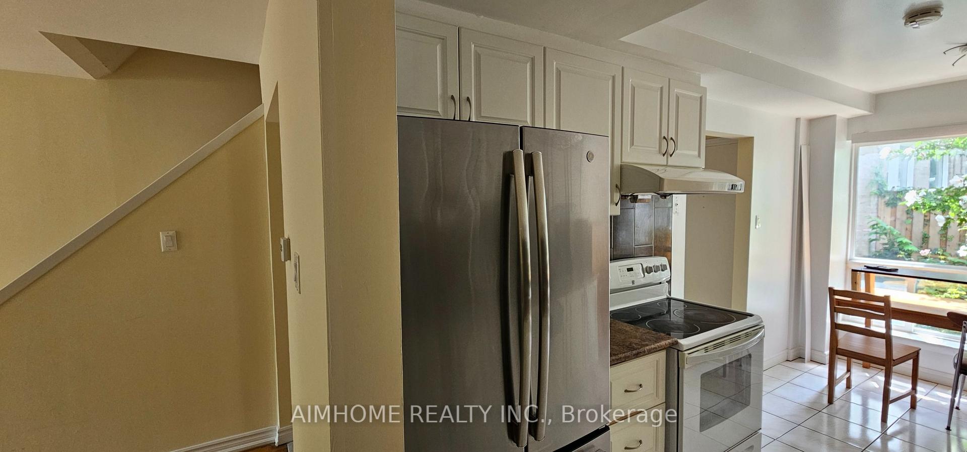 Photo 18 of Unit 6, 8 Liszt Gate, North York, Hillcrest Village — HOMEH