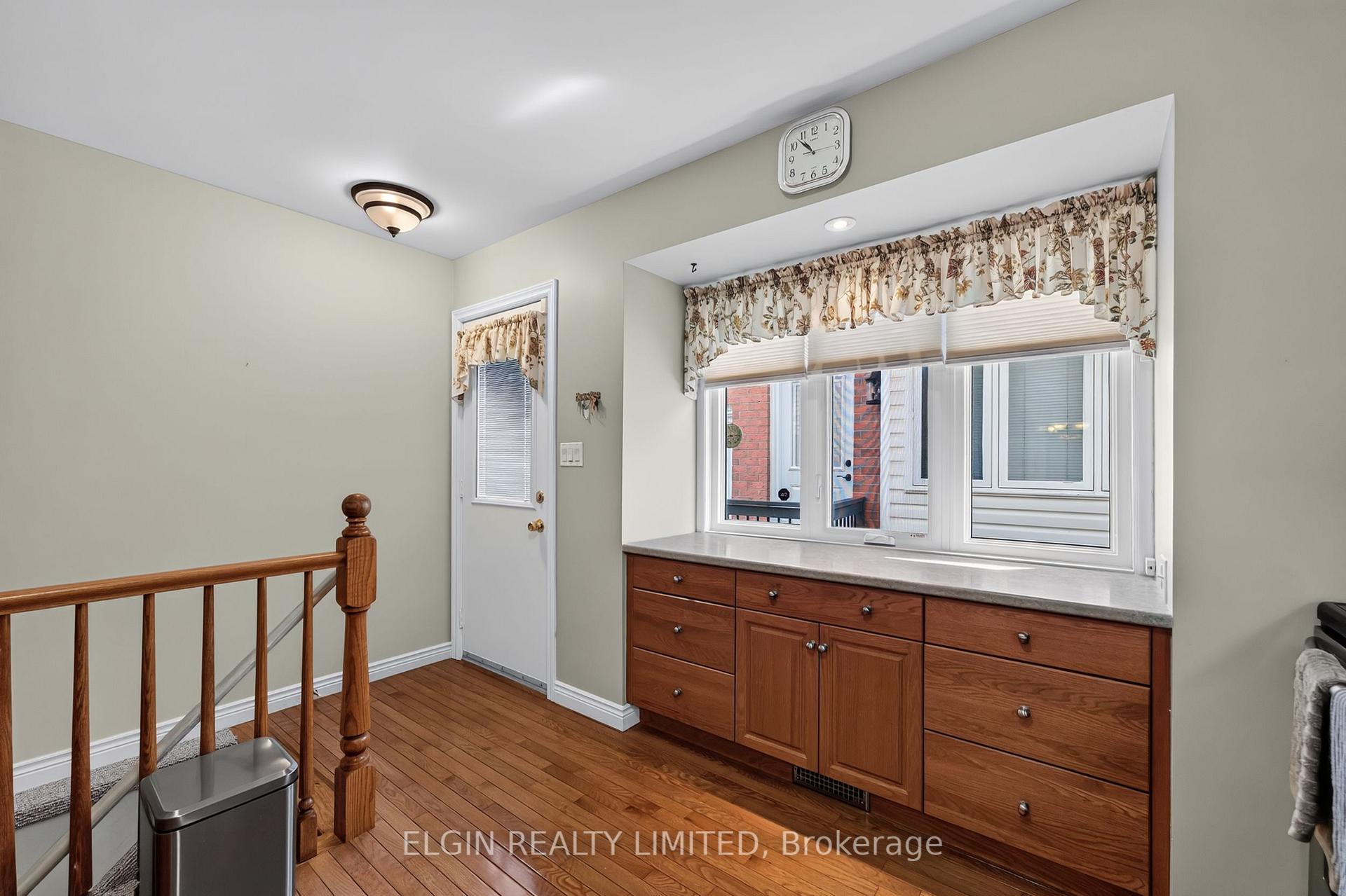 Photo 11 of 108 Manor Road, St. Thomas — HOMEH