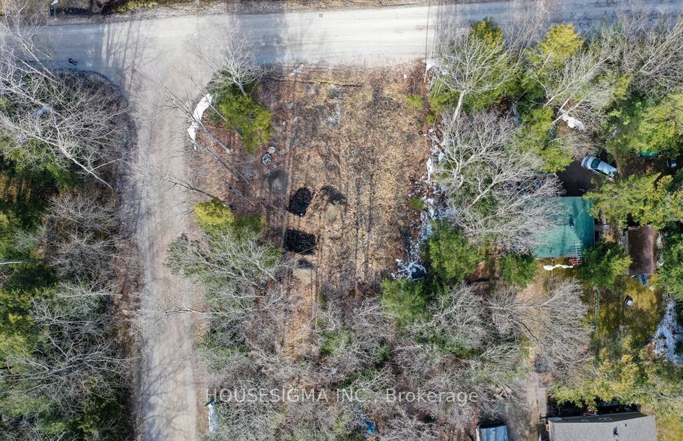 Photo 16 of 68 Beauremi Road, Tiny, Rural Tiny — HOMEH