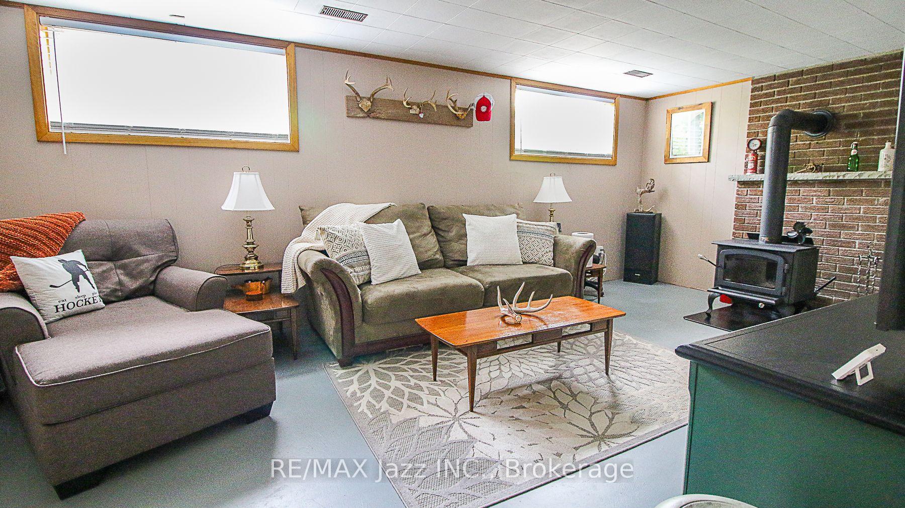 Photo 22 of 330 Nipigon Street, Oshawa, McLaughlin — HOMEH