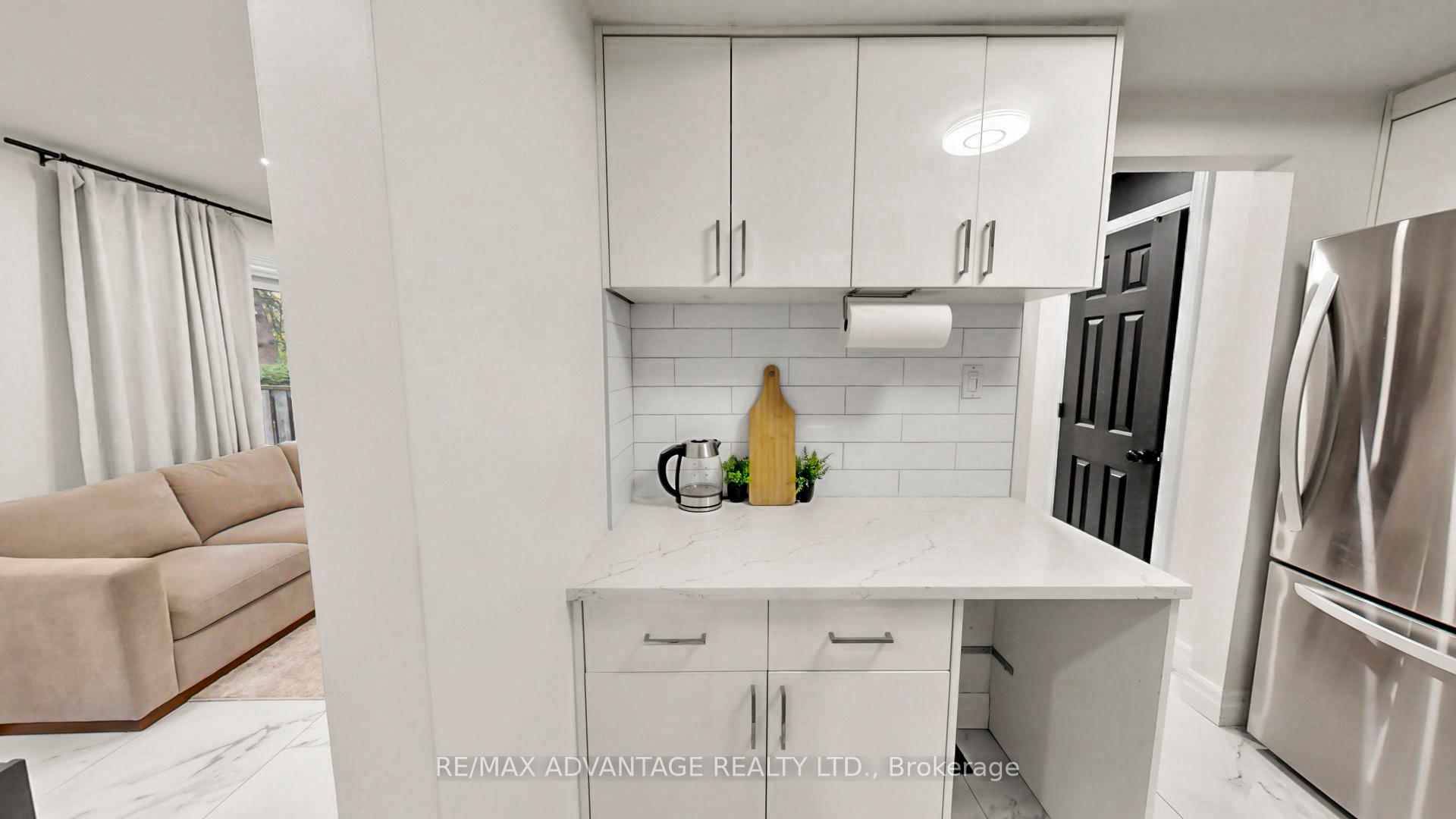 Photo 12 of Unit 67, 476 Wilkins Street, London, South R — HOMEH
