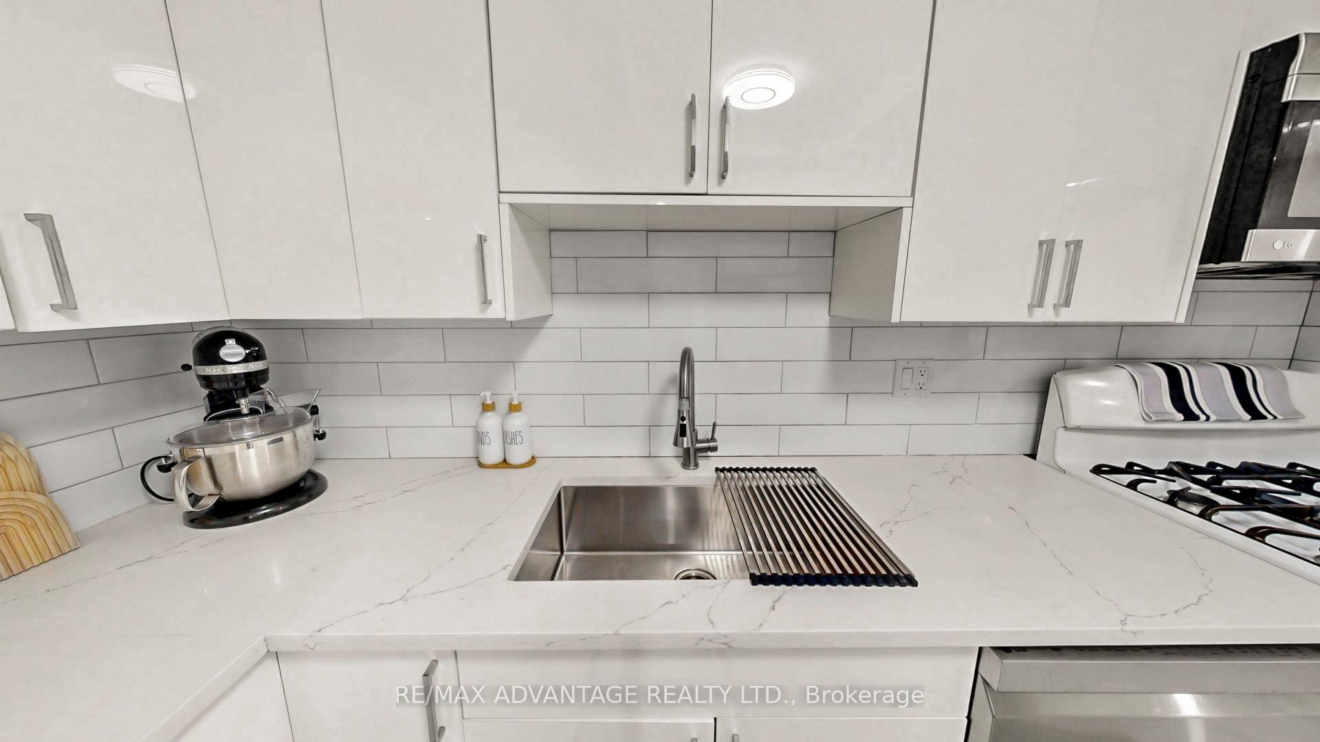 Photo 13 of Unit 67, 476 Wilkins Street, London, South R — HOMEH