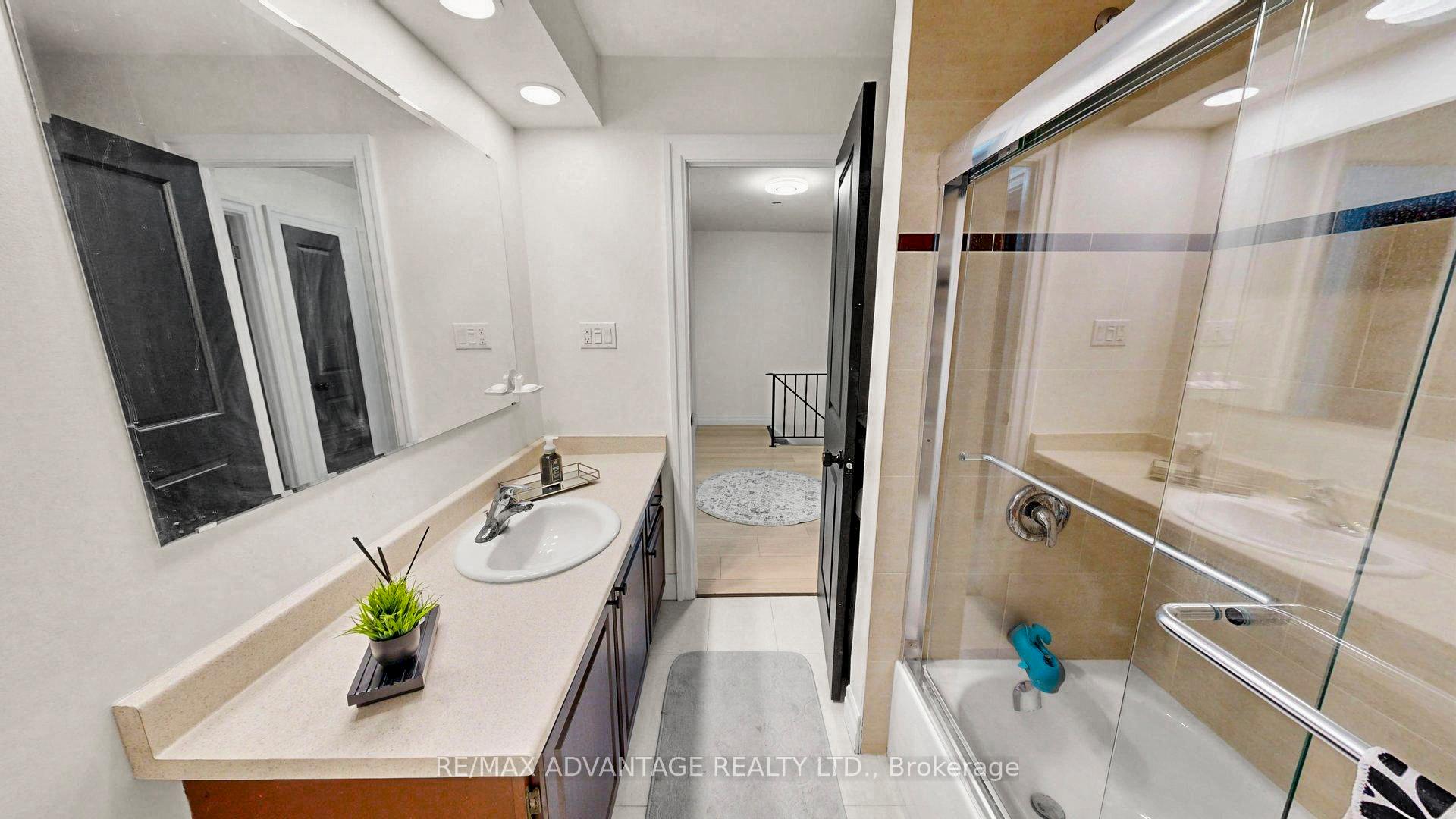 Photo 23 of Unit 67, 476 Wilkins Street, London, South R — HOMEH
