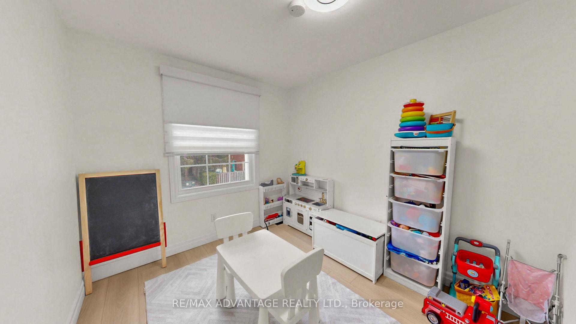 Photo 30 of Unit 67, 476 Wilkins Street, London, South R — HOMEH