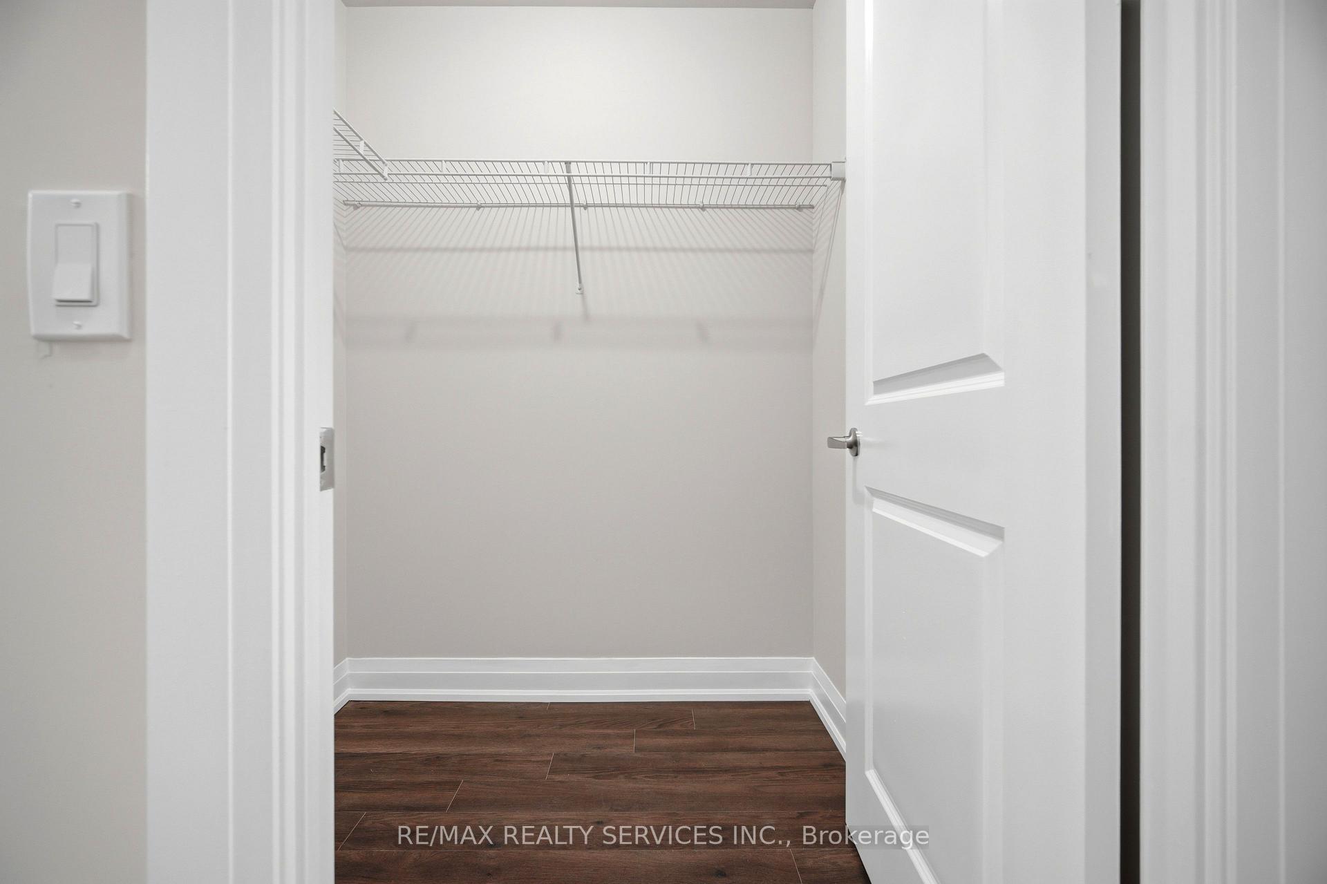 Photo 30 of Unit 302, 26 Coles Avenue, Vaughan, Vaughan Grove — HOMEH