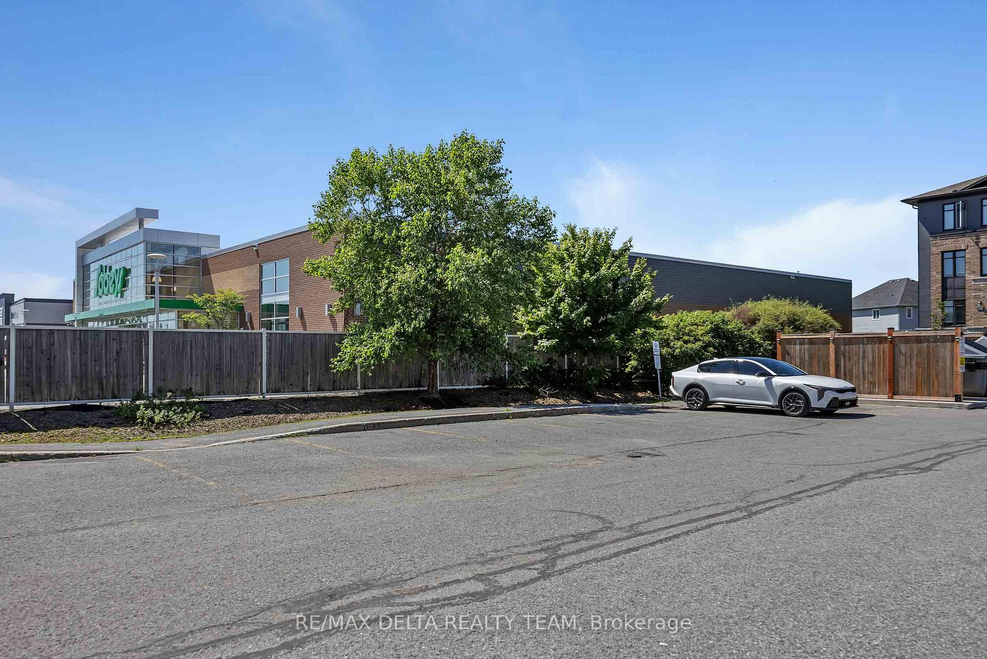 Photo 29 of Unit 8, 115 Bluestone Private, Ottawa, Avalon West — HOMEH