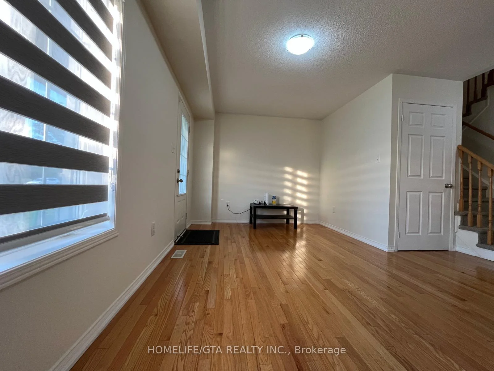 Photo 7 of 403 Rossland Road E, Ajax, Central East — HOMEH