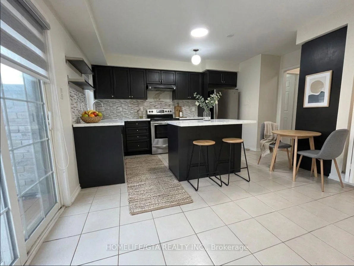 Photo 17 of 403 Rossland Road E, Ajax, Central East — HOMEH