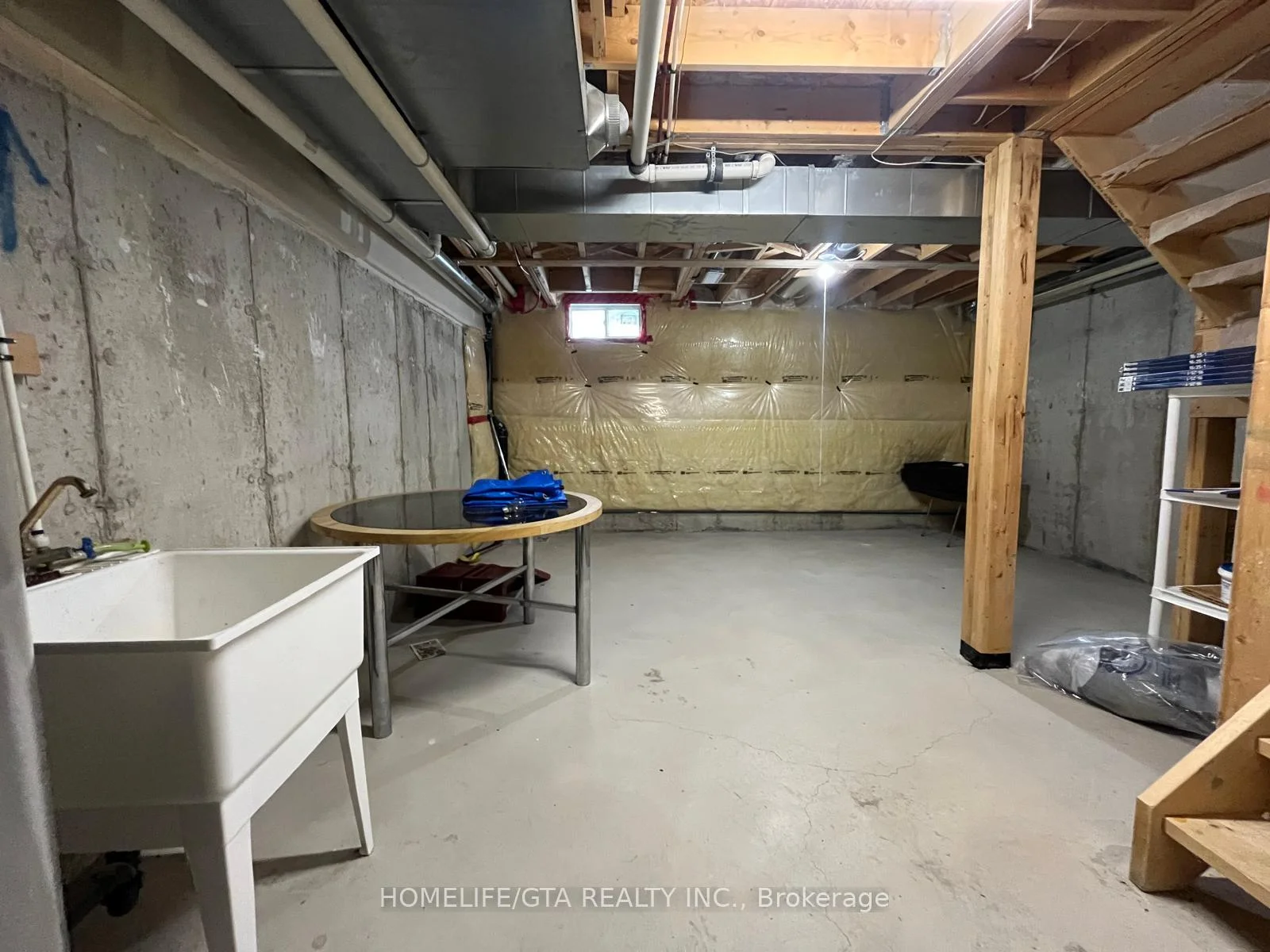 Photo 35 of 403 Rossland Road E, Ajax, Central East — HOMEH