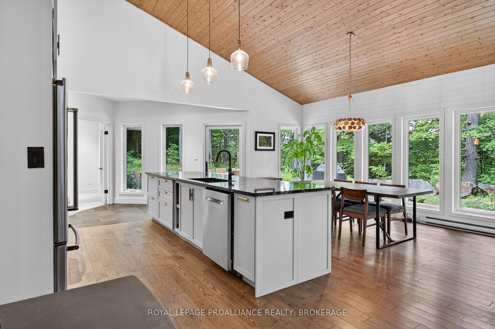 Photo 13 of 3063 Brewers Mills Road, Kingston, City North of 401 — HOMEH