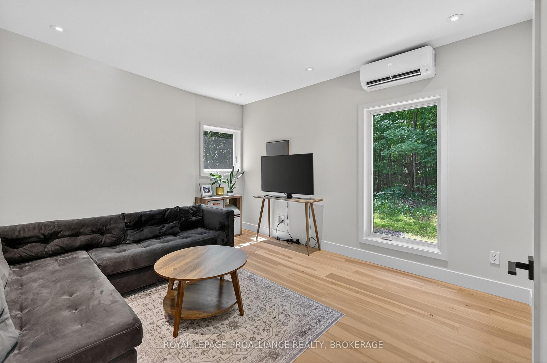 Photo 16 of 3063 Brewers Mills Road, Kingston, City North of 401 — HOMEH