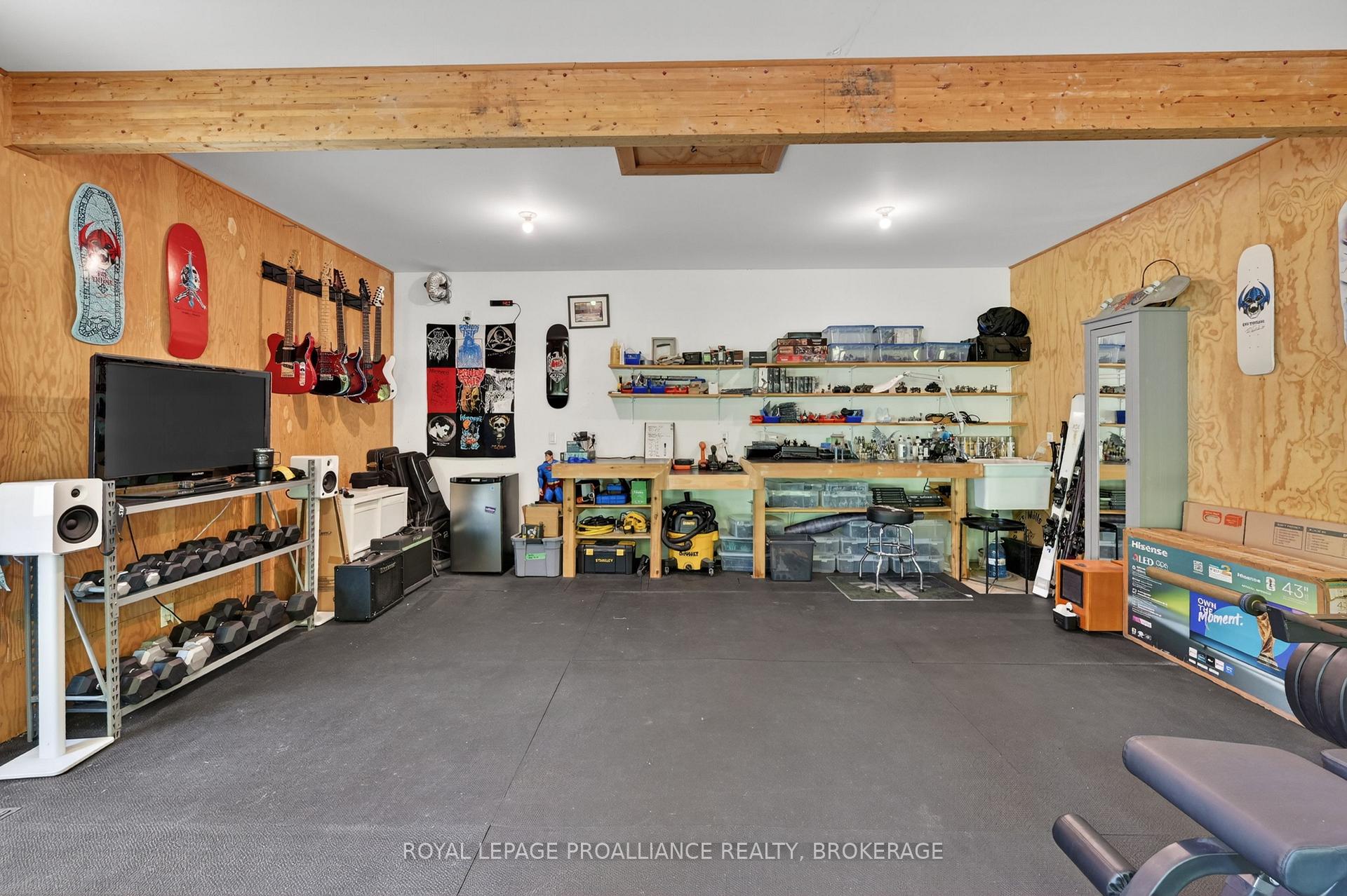 Photo 40 of 3063 Brewers Mills Road, Kingston, City North of 401 — HOMEH