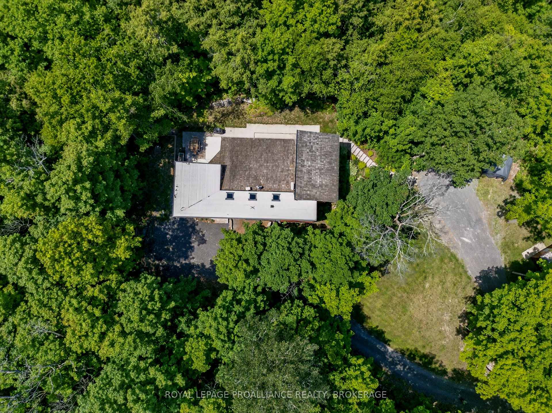 Photo 44 of 3063 Brewers Mills Road, Kingston, City North of 401 — HOMEH