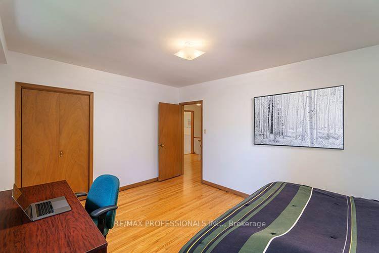 Photo 56 of 7 Cherry Post Crescent, Etobicoke, Markland Wood — HOMEH