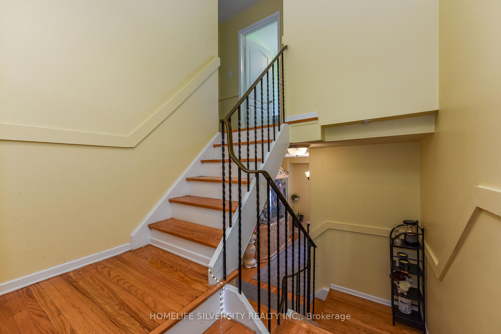 Photo 29 of Unit 29, 7255 Dooley Drive, Mississauga, Malton — HOMEH