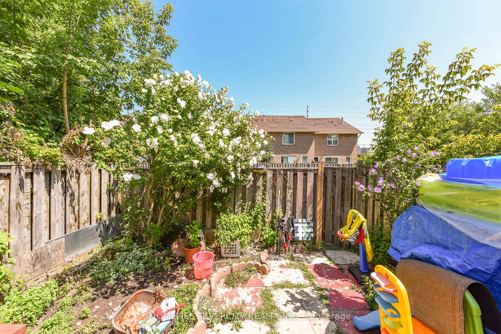 Photo 38 of Unit 29, 7255 Dooley Drive, Mississauga, Malton — HOMEH