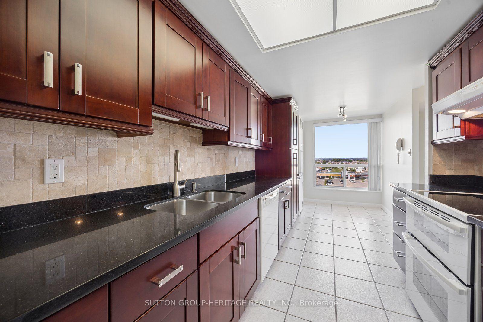 Photo 16 of Unit 1207, 712 Rossland Road E, Whitby, Pringle Creek — HOMEH