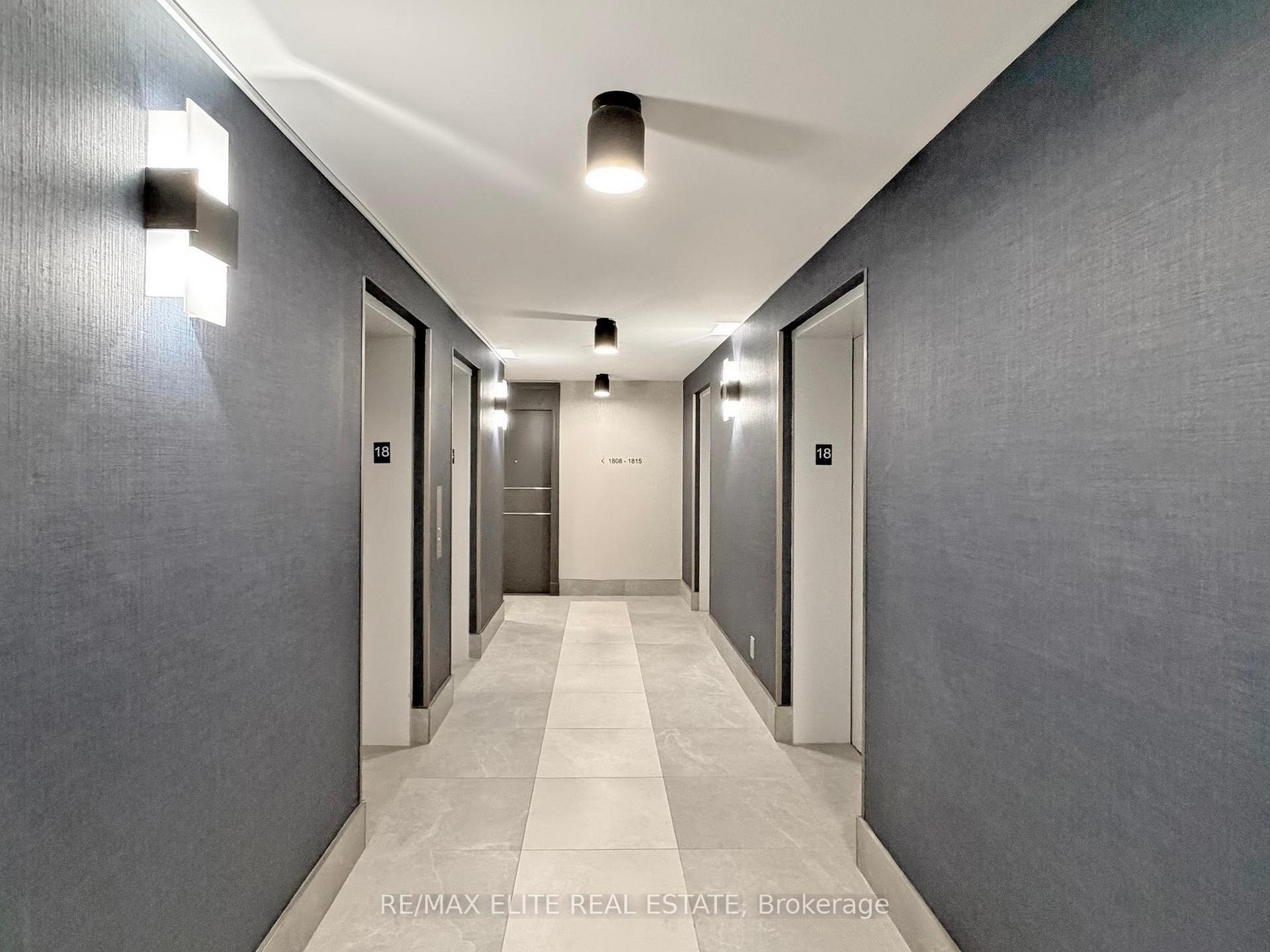 Photo 3 of Unit 1806, 30 Grand Trunk Crescent, Toronto, Waterfront Communities — HOMEH