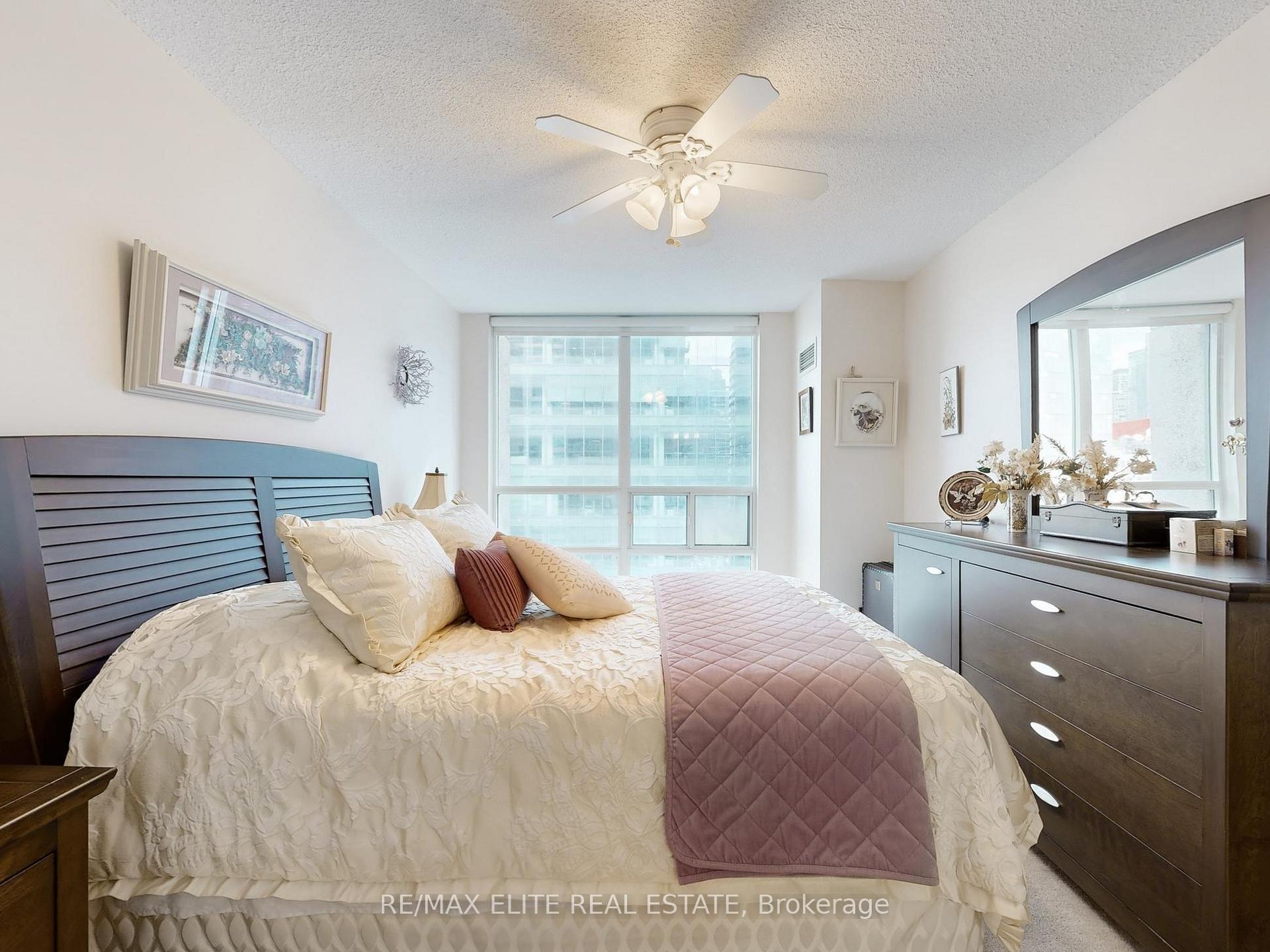 Photo 29 of Unit 1806, 30 Grand Trunk Crescent, Toronto, Waterfront Communities — HOMEH