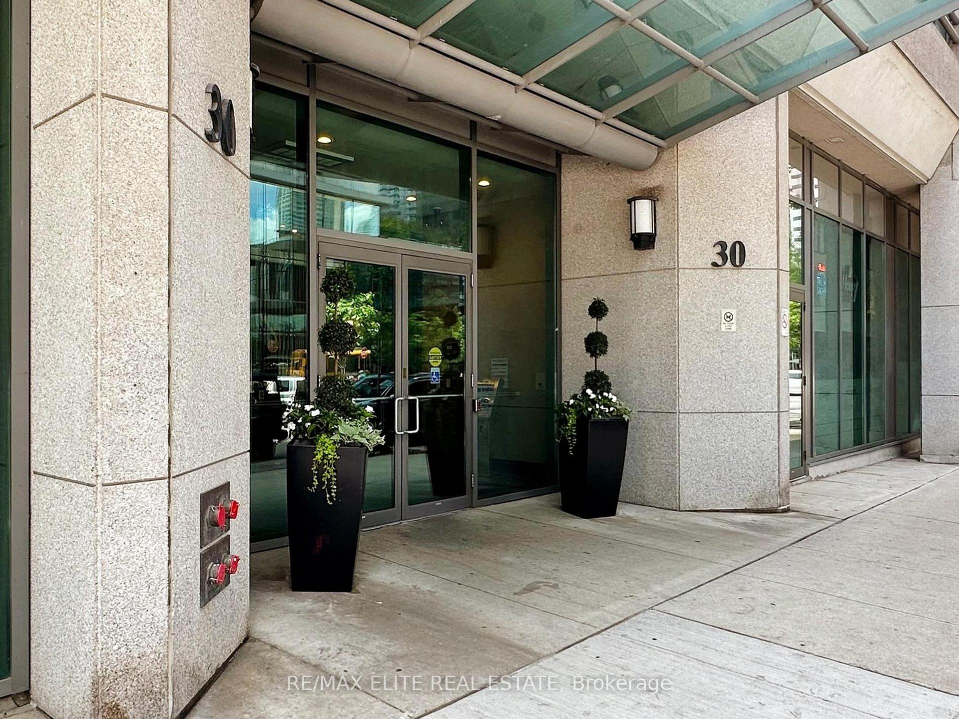 Photo 49 of Unit 1806, 30 Grand Trunk Crescent, Toronto, Waterfront Communities — HOMEH