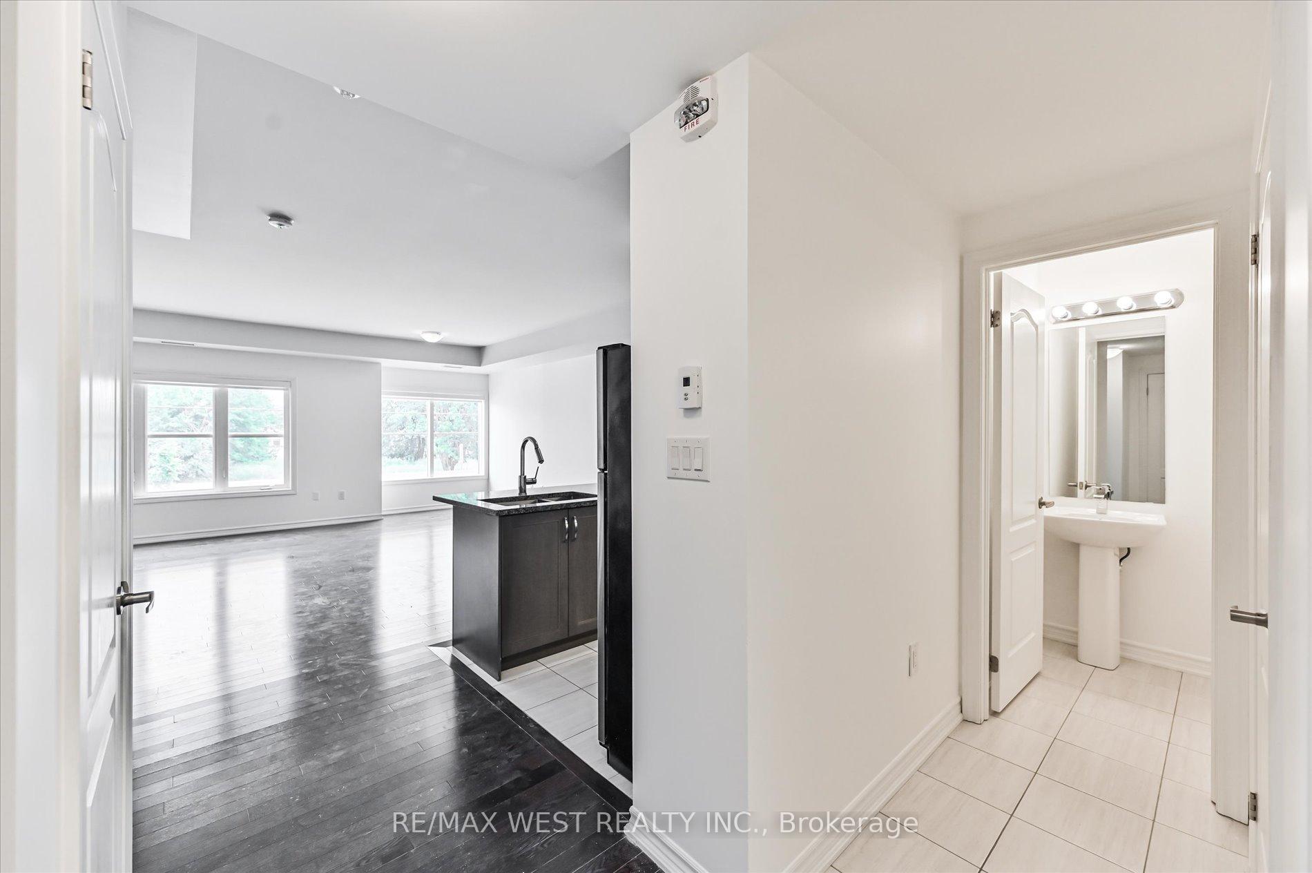 Photo 8 of Unit 219, 3865 Major Mackenzie Drive, Vaughan, Vellore Village — HOMEH