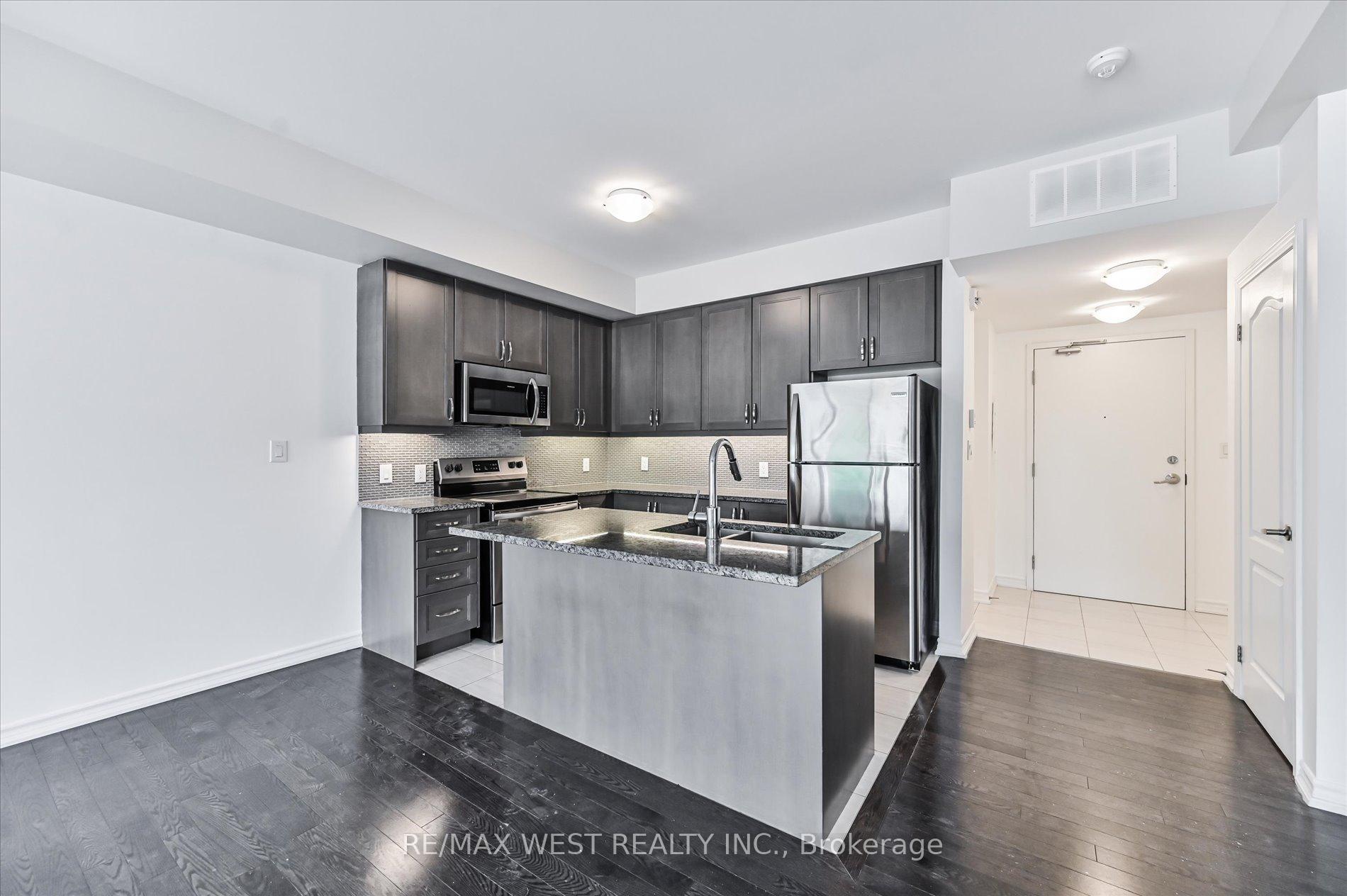 Photo 10 of Unit 219, 3865 Major Mackenzie Drive, Vaughan, Vellore Village — HOMEH