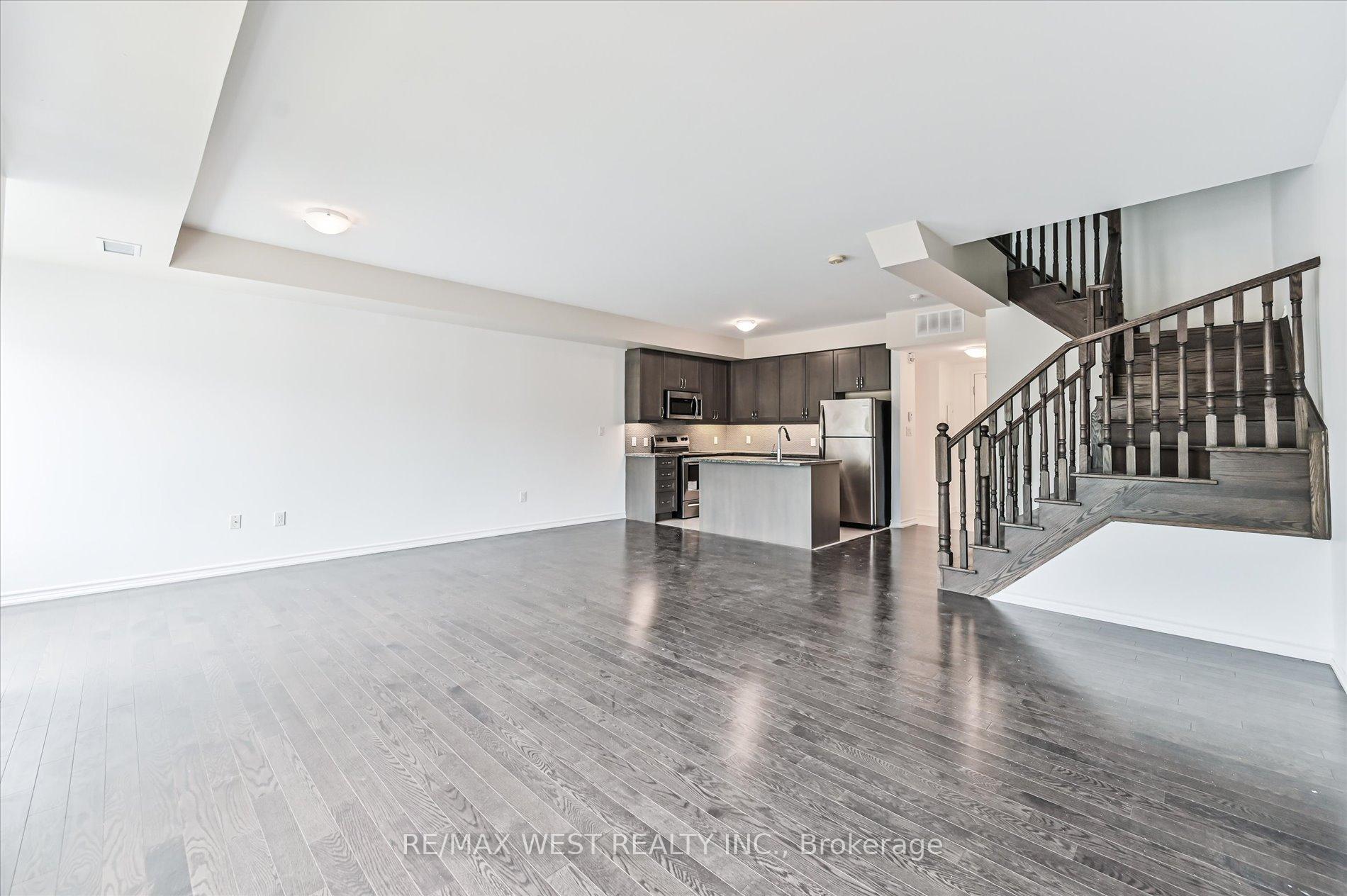 Photo 18 of Unit 219, 3865 Major Mackenzie Drive, Vaughan, Vellore Village — HOMEH